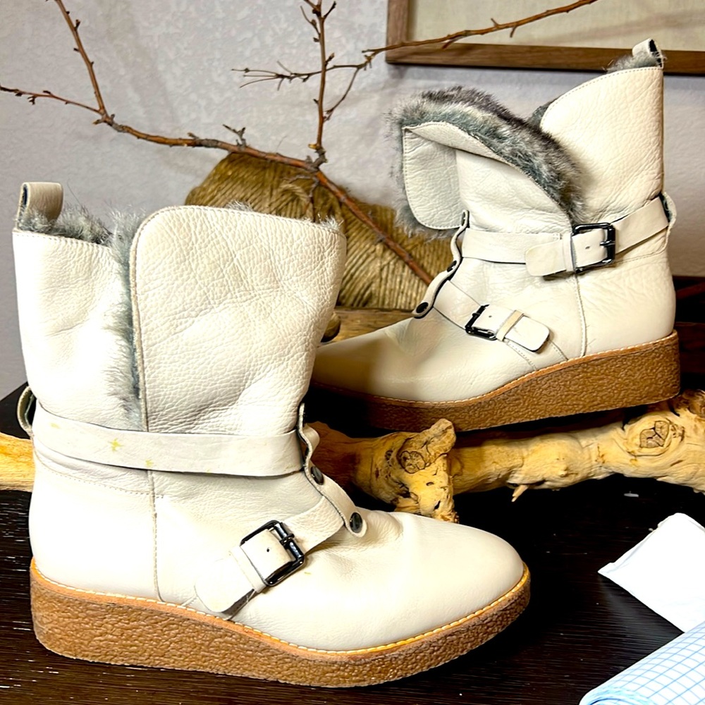 Rebecca Minkoff woman’s Perry, beige, faux, fur and leather boots.